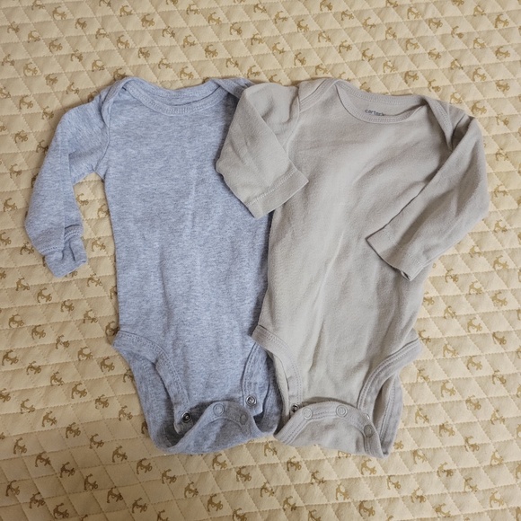 Carter's Long Sleeve Bodysuit 0-3M - Picture 1 of 1